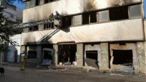 El 9 de diciembre de 2020, un incendio arrasó una nave industrial ocupada ilegalmente en Badalona, dejando 4 muertos y varios heridos graves. 