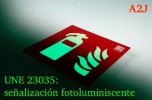 UNE 23035: señalización fotoluminiscente y visibilidad en emergencias